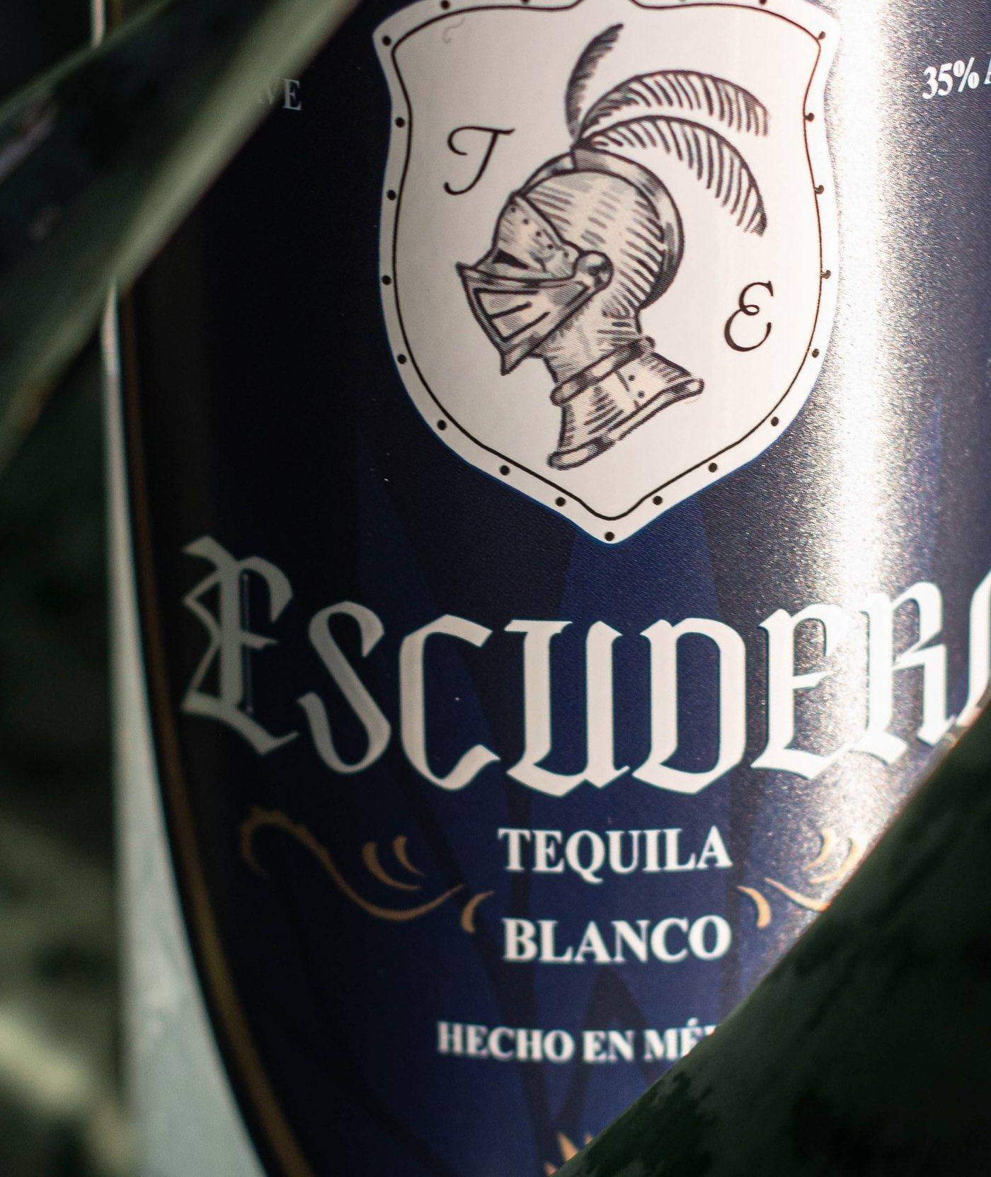 The Tequila Escudero Blanco label
